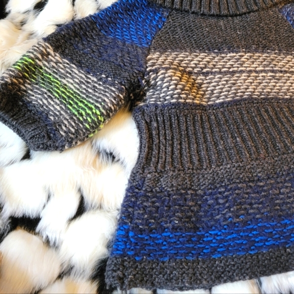 Free People Cable Knit Wool Blend Short Sleeve Sweater | Small | Gray & Blue - Picture 11 of 14